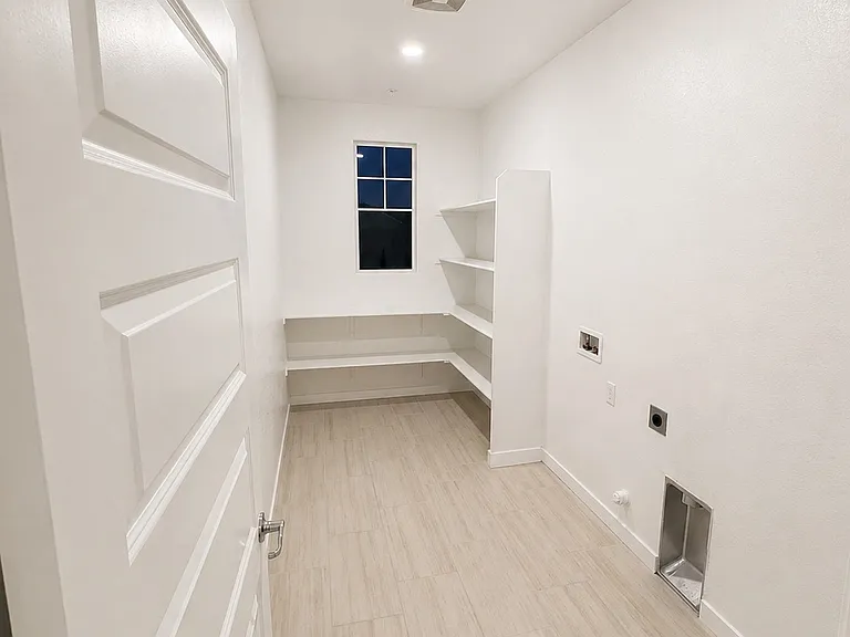 7018 Blue Bay Ln — Photo 18