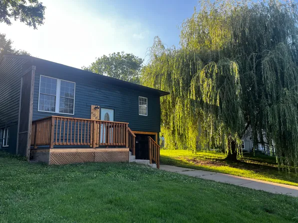 1500 N Ponca Dr, Independence, MO 64058