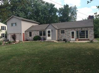11906 W Lake Rd, Vermilion, OH 44089