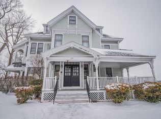 157 Nesmith St APT 7, Lowell, MA 01852