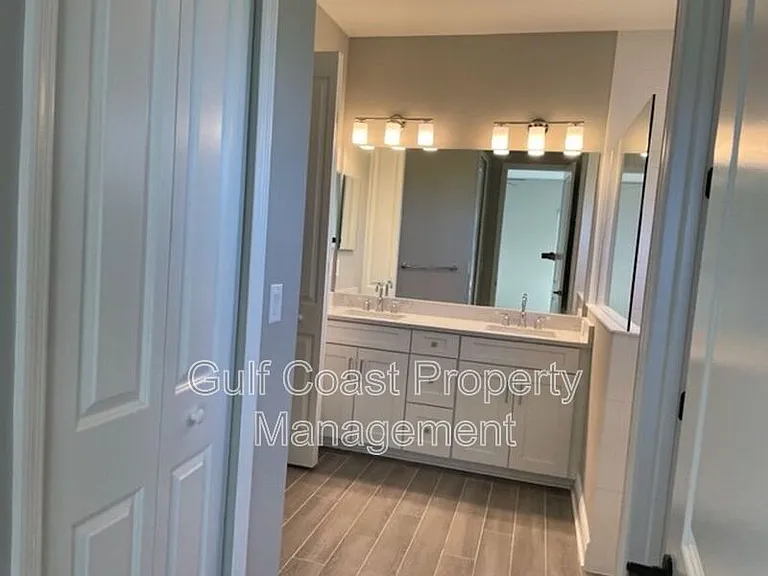 2620 Star Apple Way — Photo 11
