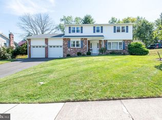 1350 Mill Creek Rd, Southampton, PA 18966