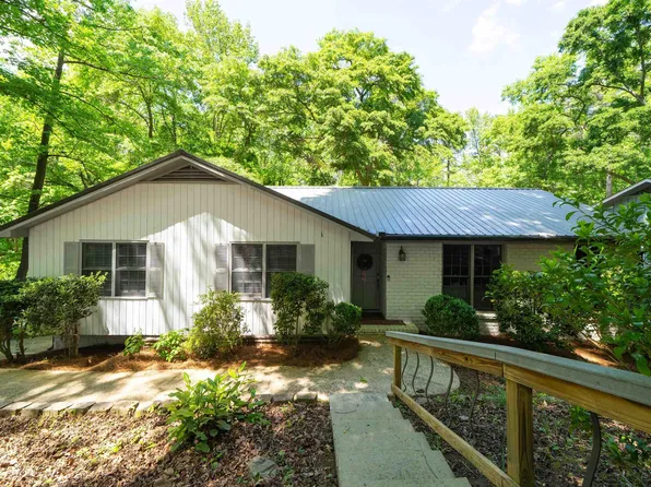 3008 Lake Park Cir, Birmingham, AL 35243