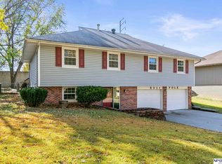 8511 Polk St, Ralston, NE 68127