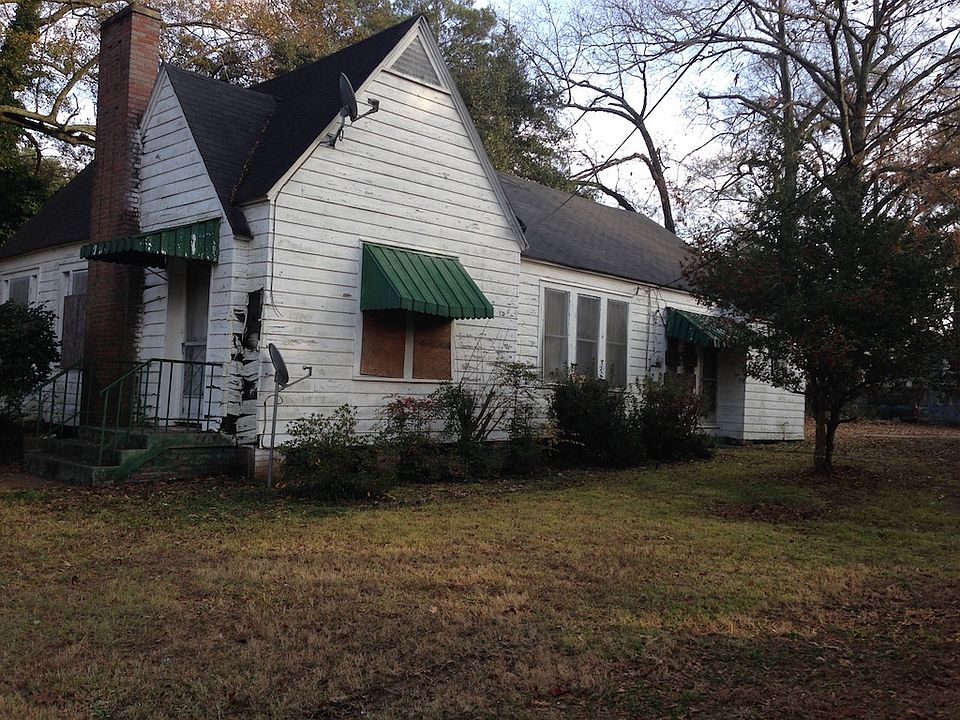 2nd image of 505 Newton St