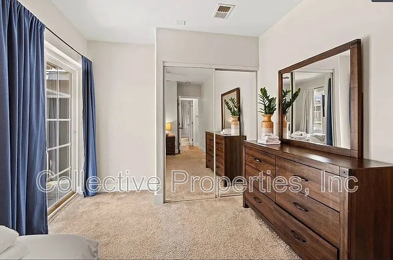130 W Lewis St — Photo 5