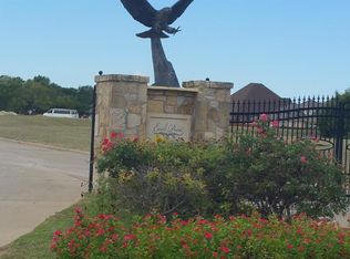 912 Eagle Point Dr, Desoto, TX 75115