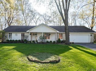 1125 Green Tree Dr, Dayton, OH 45429