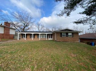 13265 Old Jamestown Rd, Florissant, MO 63033