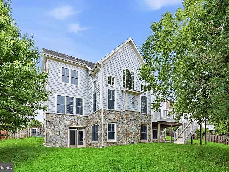 1751 Tysons Crest Ln — Photo 46
