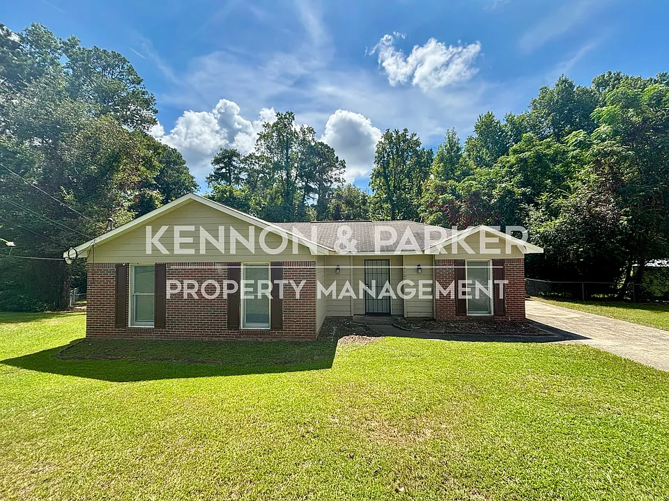3122 Waddell Ct