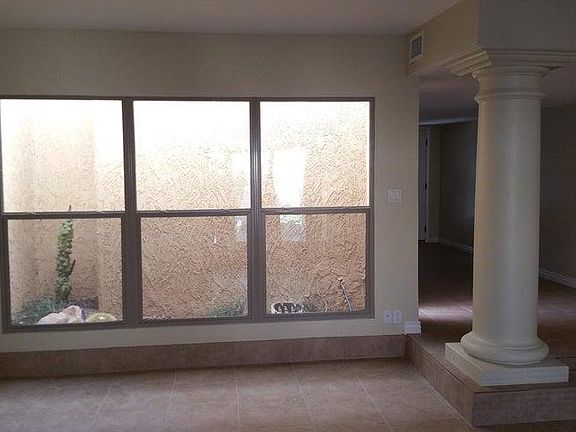 3rd image of 8076 E Via Del Valle
