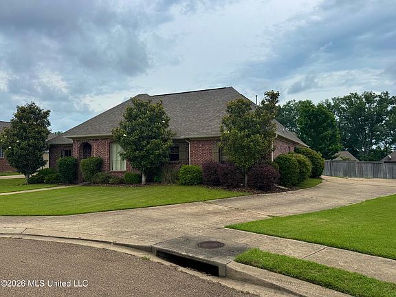 3rd image of 110 Copper Ridge Ct