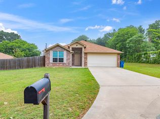 107 W Bingham Rd, White Oak, TX 75693