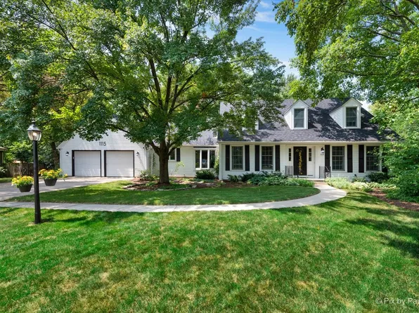 1115 Dover Ct, Batavia, IL 60510