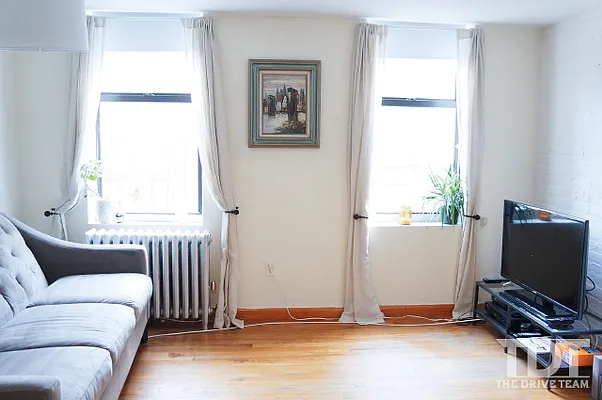 Rented by J Misrahi Realty Corp | media 9