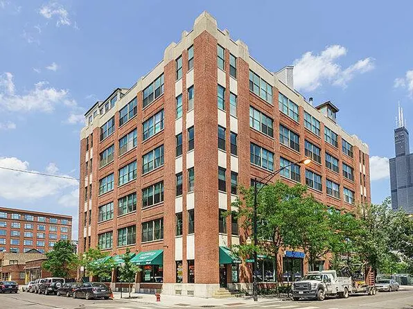 812 W Van Buren St APT 4E, Chicago, IL 60624