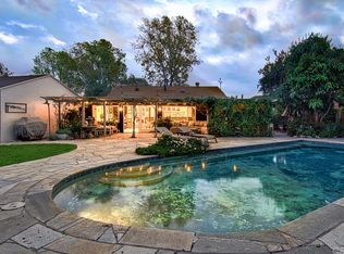 2651 Redlands Dr, Costa Mesa, CA 92627