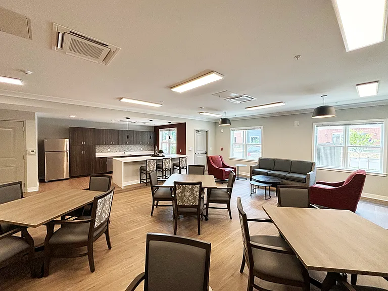 Foundry Square Apartments — Photo 12