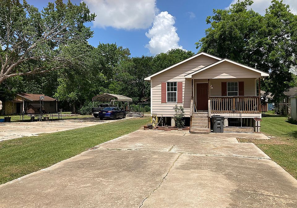1st image of 1417 Avenue A