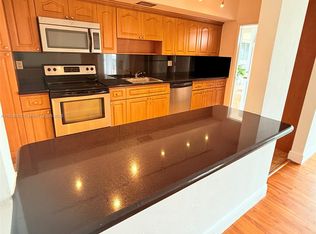 1316 NE 105th St APT 203, Miami Shores, FL 33138