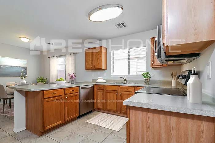 23403 W Cocopah St — Photo 2