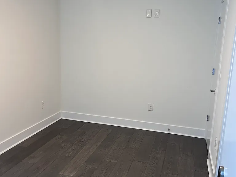 1145 Kirkwood Ave SE — Photo 9