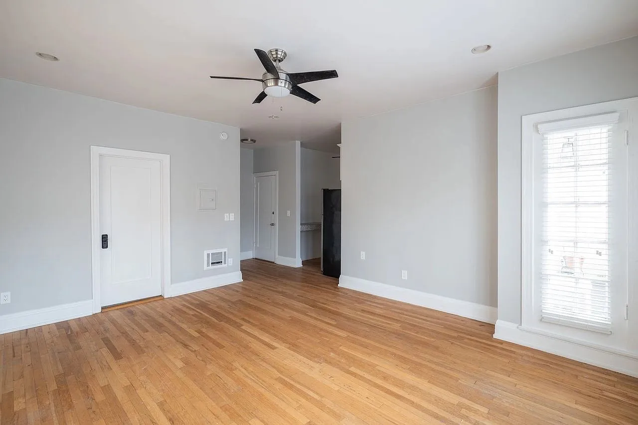 Fourth Street Apartments — Photo 3