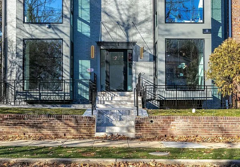 3921 W St NW #1 — Photo 46