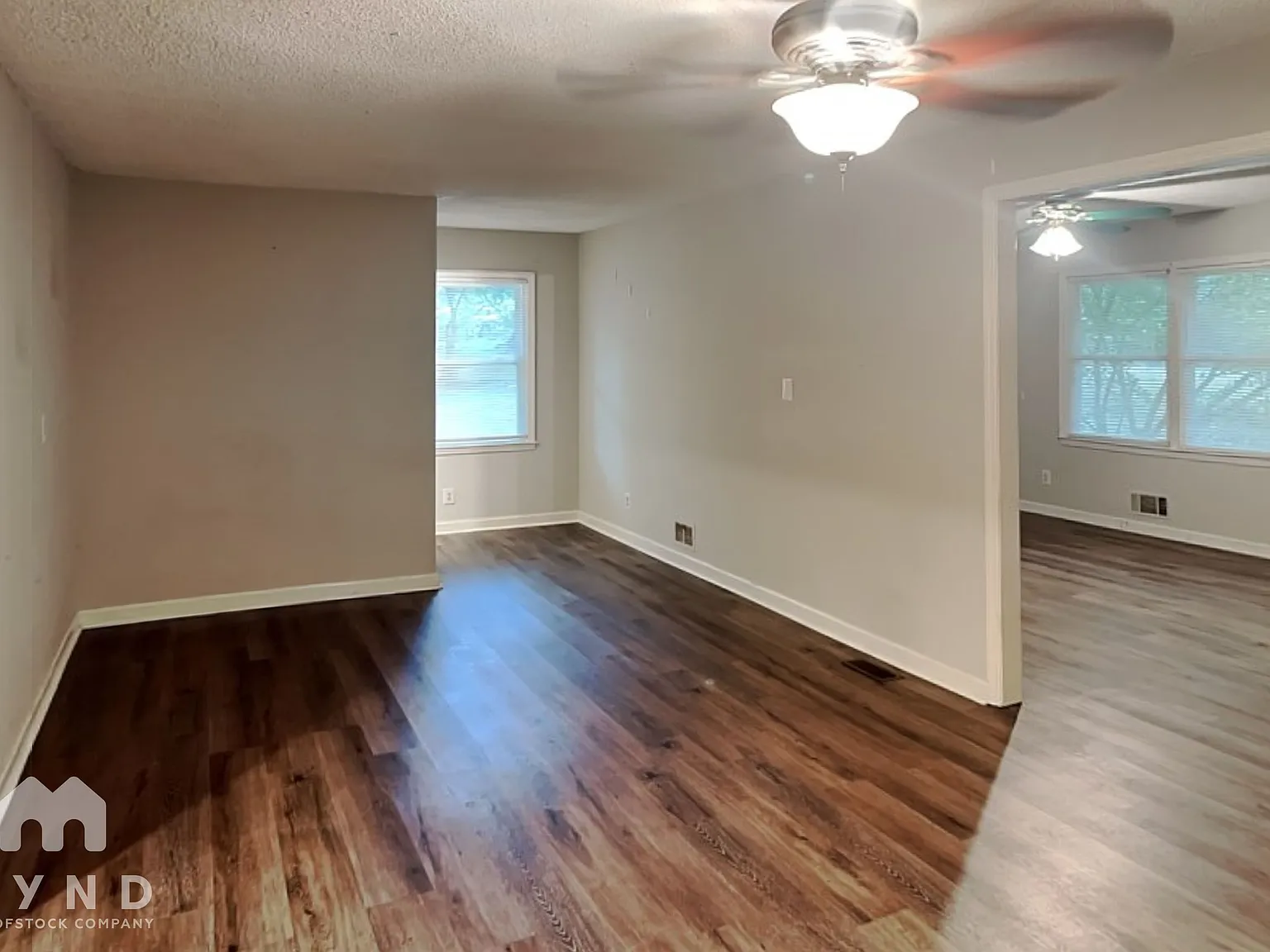 4 bed, 2.5 bath, 2292 sqft, $2,345 — Photo 4