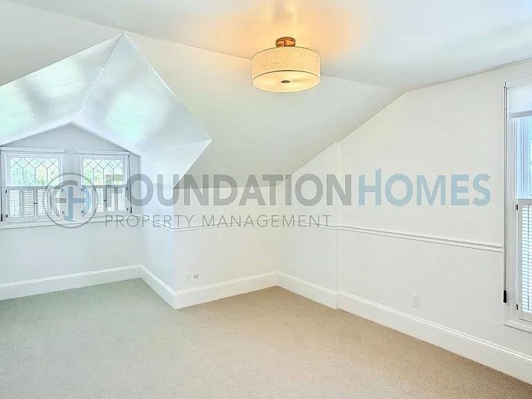 115 Lagunitas Rd — Photo 25