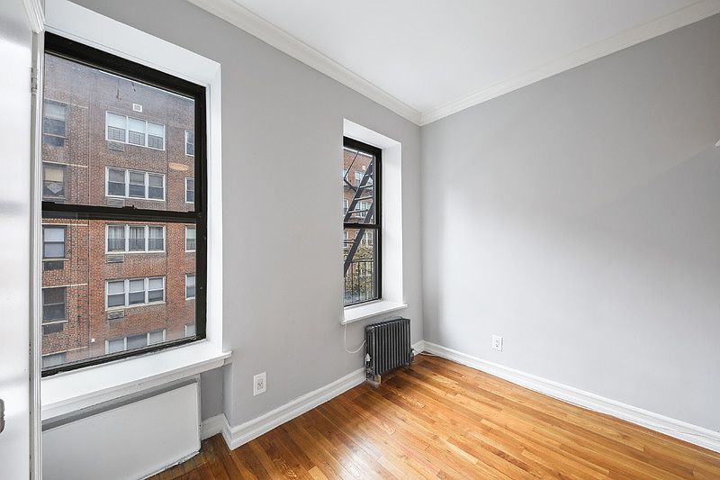 1st image of 510 E 88th St APT 2a