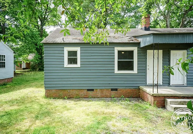 617 & 619 Midway St #619 — Photo 3