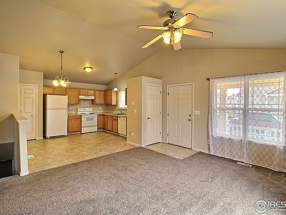 3rd image of 4308 Paintbrush Dr