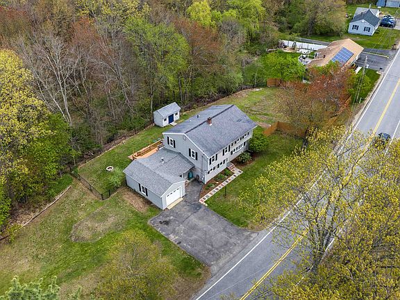 3rd image of 80 Stackpole Road