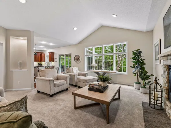 4908 Malibu Dr, Edina, MN 55436