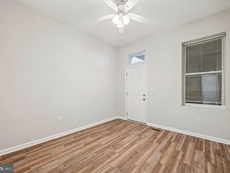 750 Reservoir St #A — Photo 20