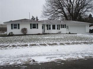 29 Castleview Dr, Rochester, NY 14622