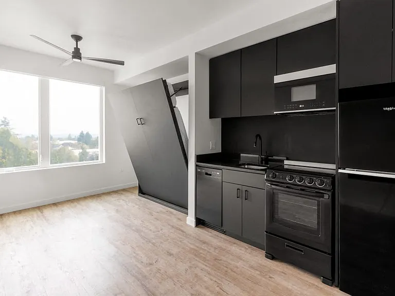 Nomad Apartments — Photo 7