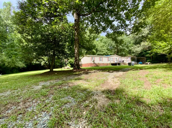 5705 Union Grove Church Road, Seagrove, NC 27341