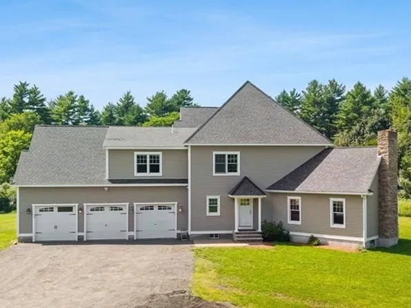 80 Joshua Ln, Taunton, MA 02780
