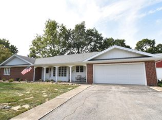 202 N Prairie Ave, Fowler, IN 47944