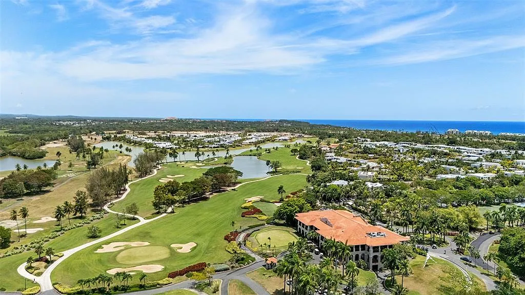 500 Plantation Village Dr — Photo 1
