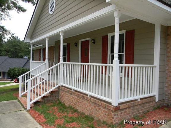 2nd image of 3389 Hawthorne St