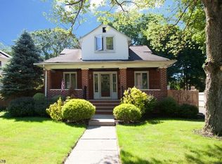 122 Midway Ave FLOOR 1, Fanwood, NJ 07023