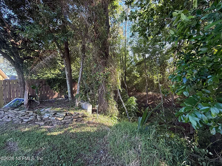8796 Chambore Dr — Photo 34