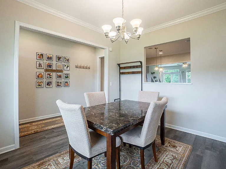 30 Ellis Cir — Photo 10