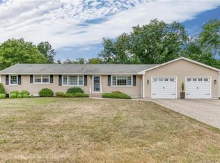 19 Todd Dr, North Haven, CT 06473