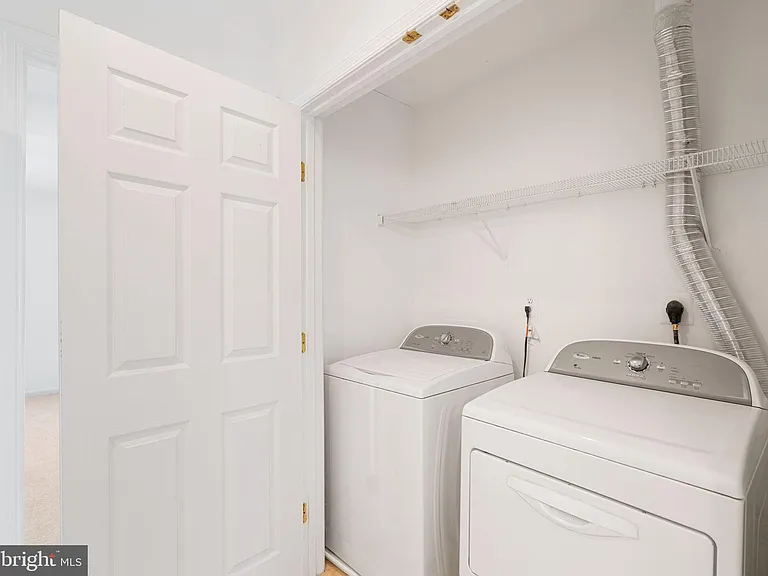 9023 Brewer Creek Pl — Photo 31
