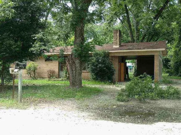 333 Howard St, Batesburg, SC 29006
